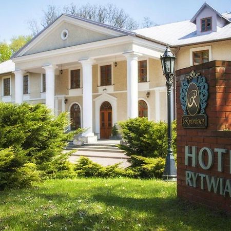 Hotel Rytwiany Palac Exterior foto