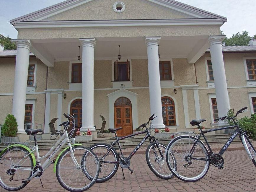 Hotel Rytwiany Palac Exterior foto
